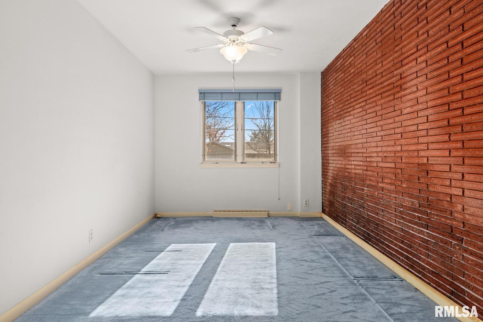 9169 North Picture Ridge Road Peoria, IL 61615 - Photo 18 of 48 Gallery Image 18