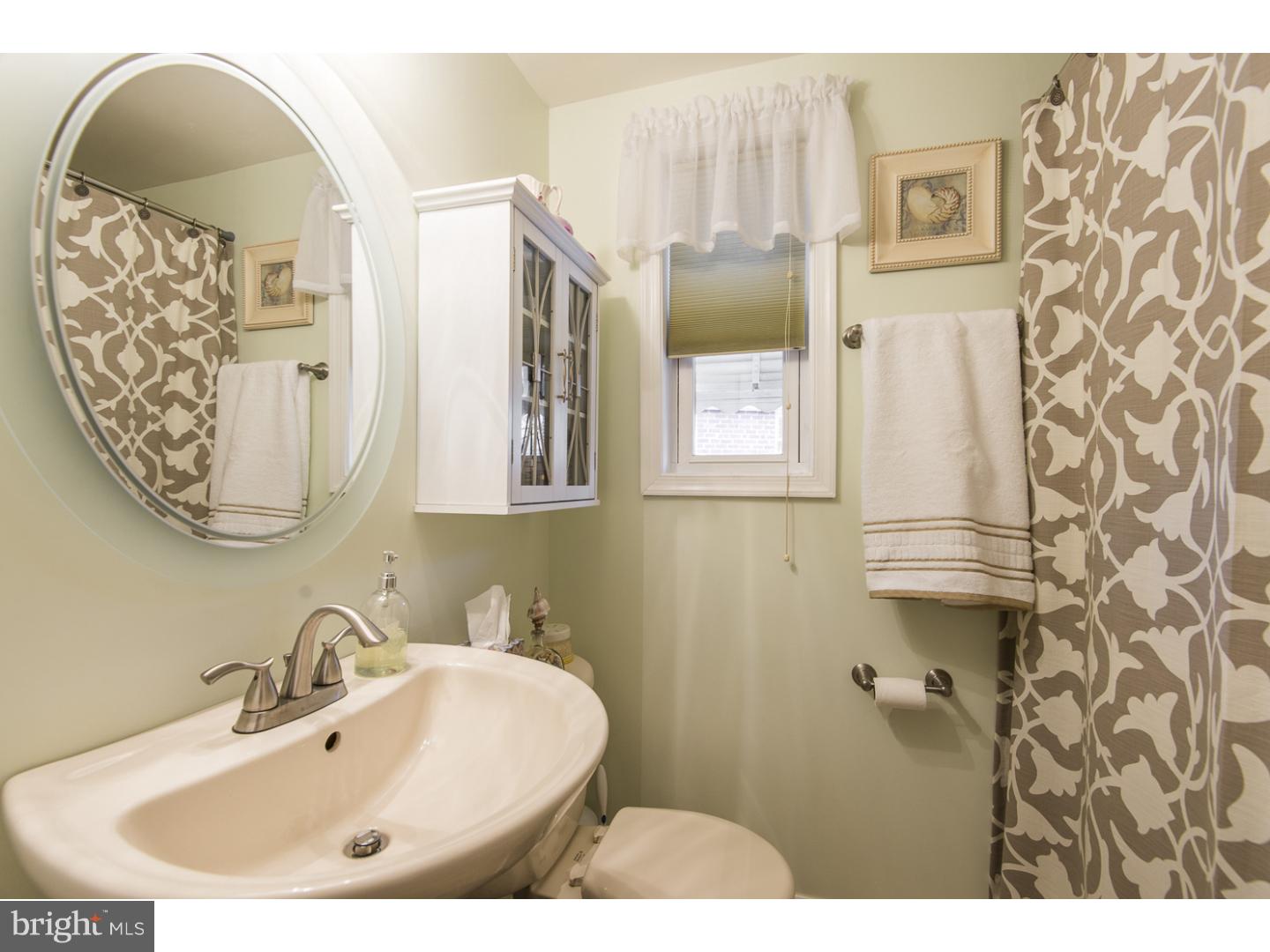 4 Forrest Avenue Ridley Park, PA 19078 - Photo 6 of 25 Bathroom