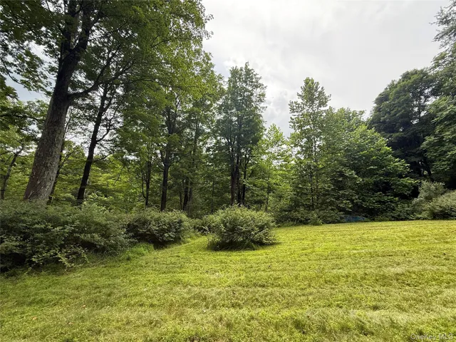 $2,420,000 | 227 East Hook Road, Hopewell Junction, NY 12533