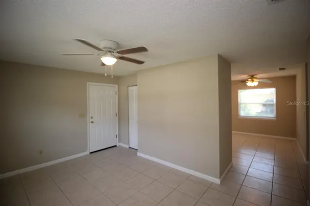 $1,350 | 2 Plateau Lane, Palm Coast, FL 32164