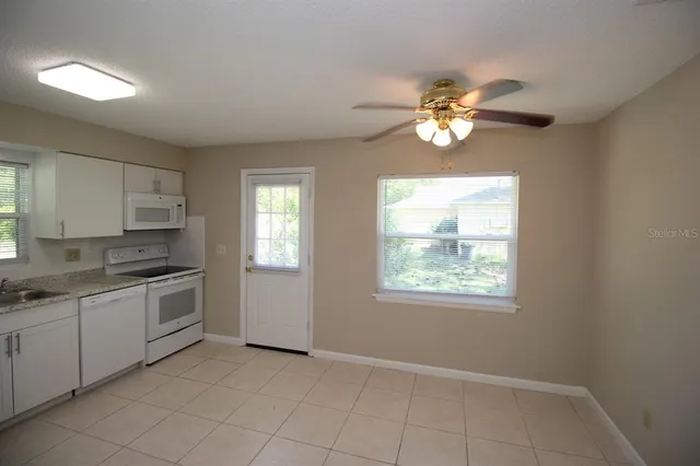 $1,350 | 2 Plateau Lane, Palm Coast, FL 32164