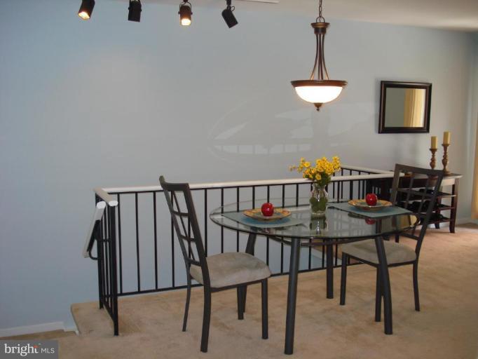 534 South Charles Street, Unit R81 Baltimore, MD 21204 - Photo 9 of 30 Dining Room