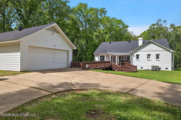 $530,000 | 22 Lifer Road, Clinton, MS 39056