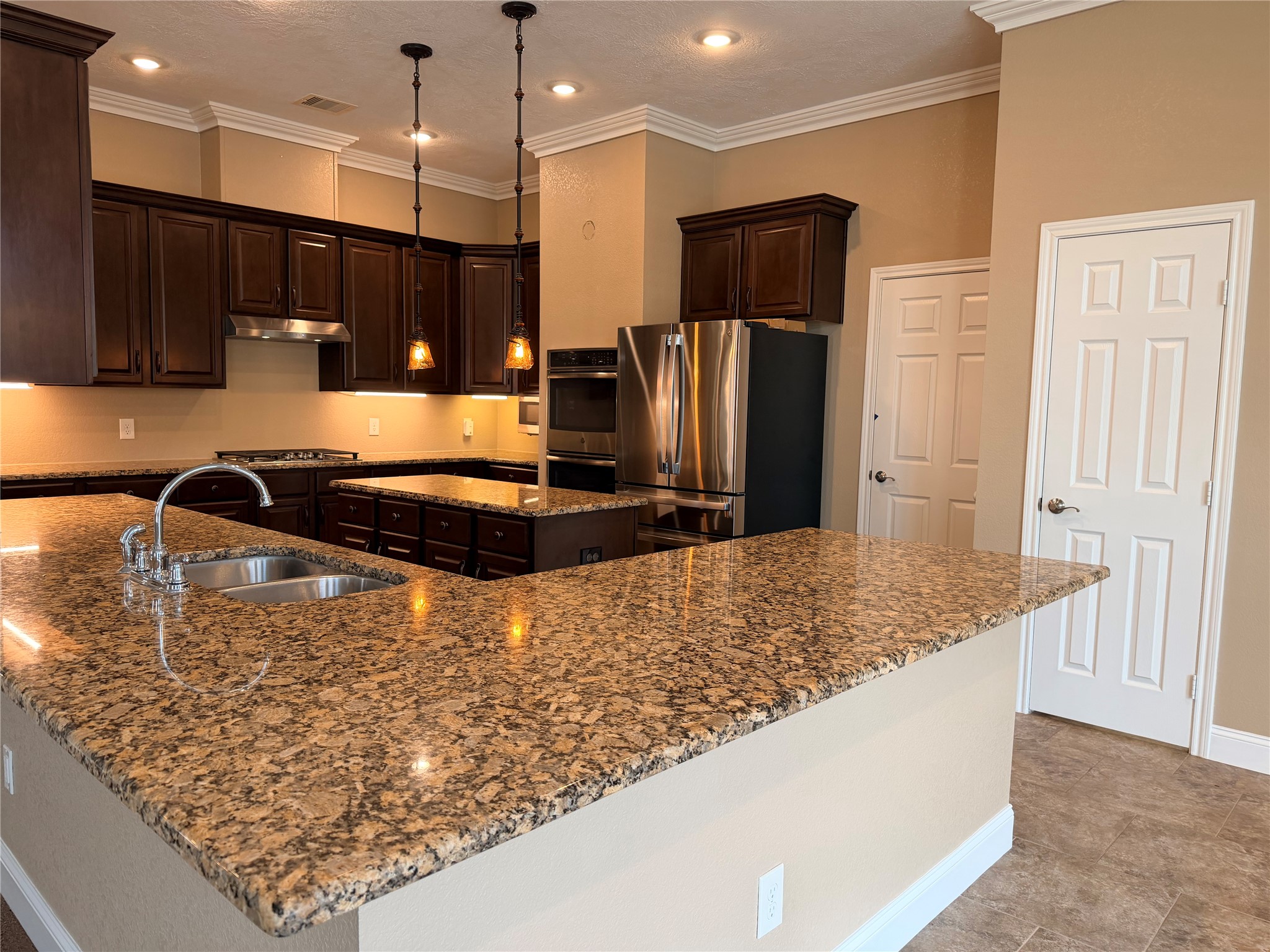 2020 Douglas Road League City, TX 77573 - Photo 24 of 50