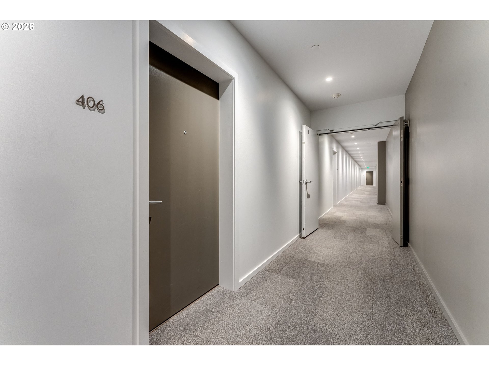 1150 Northwest Quimby Street, Unit 406 Portland, OR 97209 - Photo 7 of 48 a view of hallway