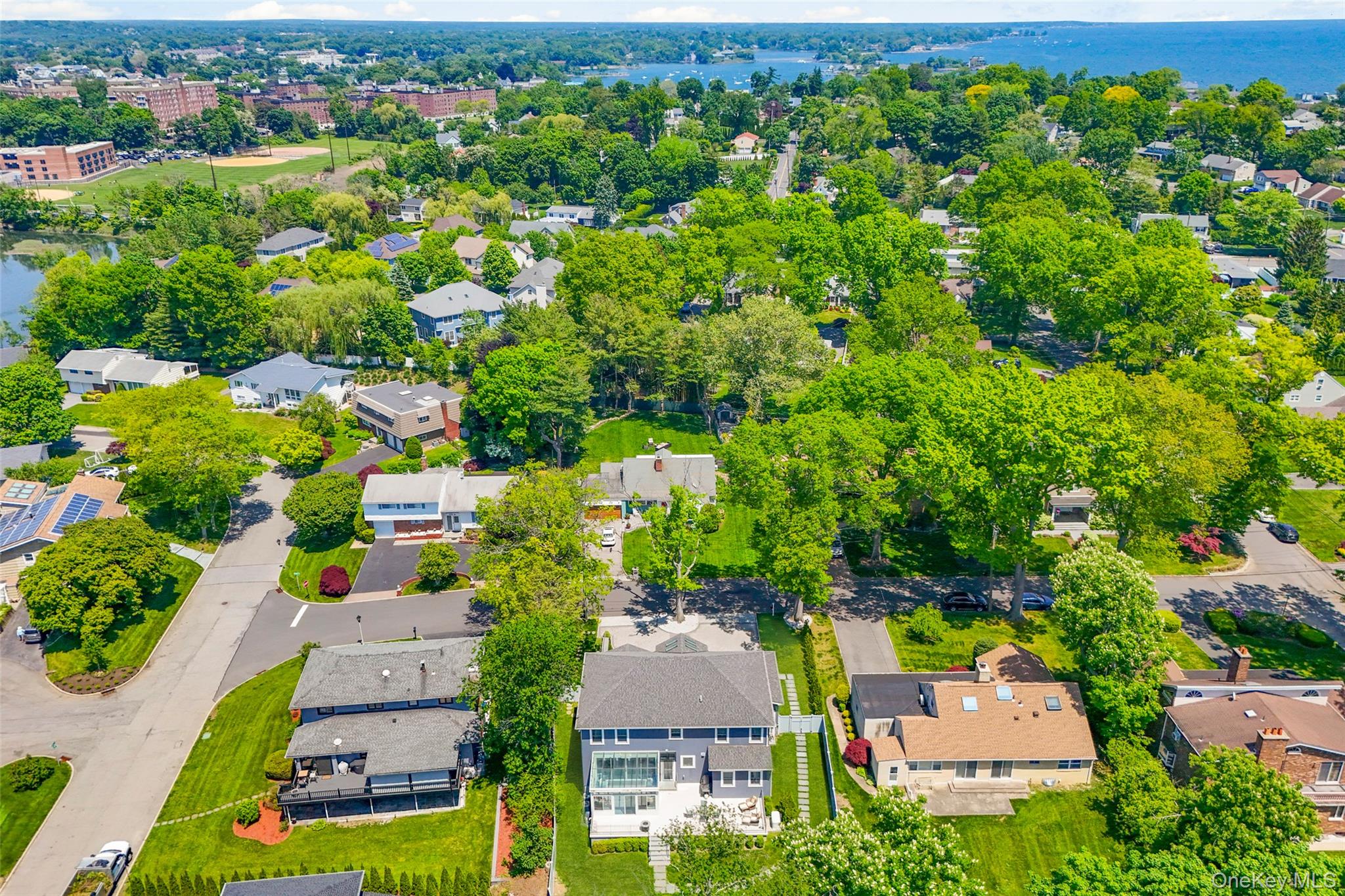 17 Clover Place New Rochelle, NY 10805 - Photo 45 of 50