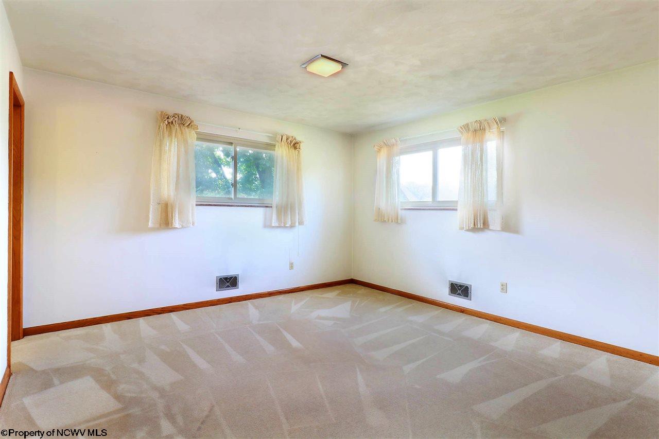 1010 Rainbow Road Bridgeport, WV 26330 - Photo 19 of 20 Gallery Image 19