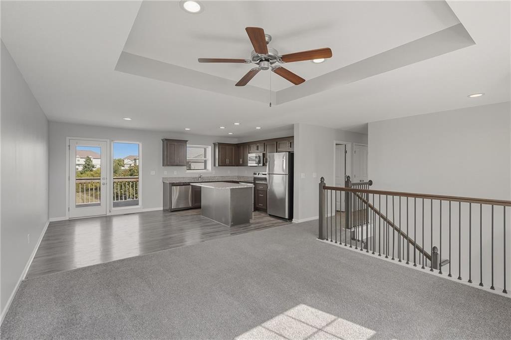 21708 North Ridge Peculiar, MO 64078 - Photo 15 of 39