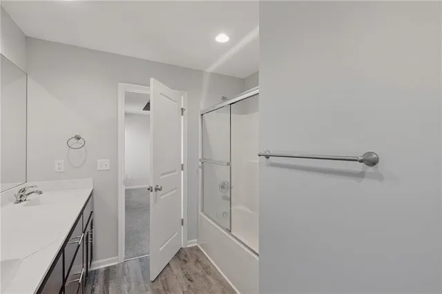 $309,000 | 21708 North Ridge, Peculiar, MO 64078