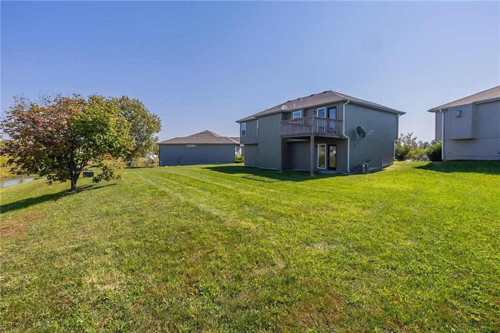 21708 North Ridge Peculiar, MO 64078 - Photo 38 of 39