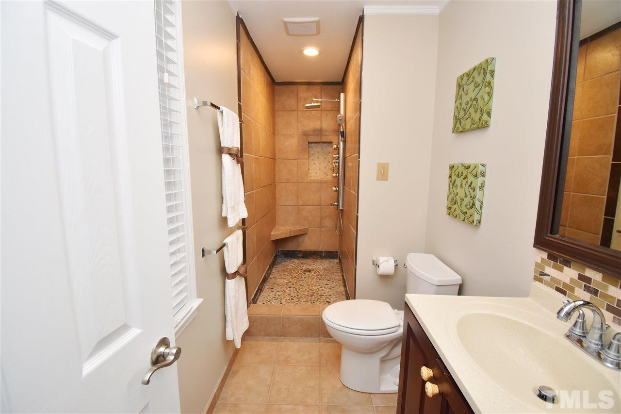 2416 Windsor Trail Raleigh, NC 27615 - Photo 14 of 27