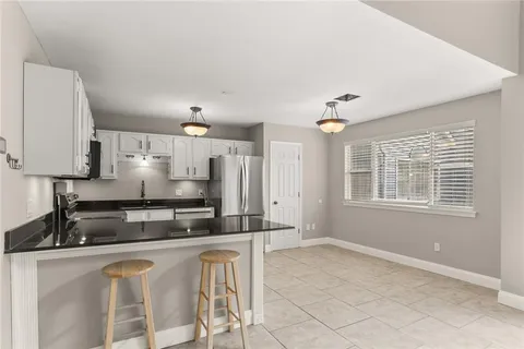 $185,000 | 4445 Perkins Street, Unit 102, Metairie, LA 70001