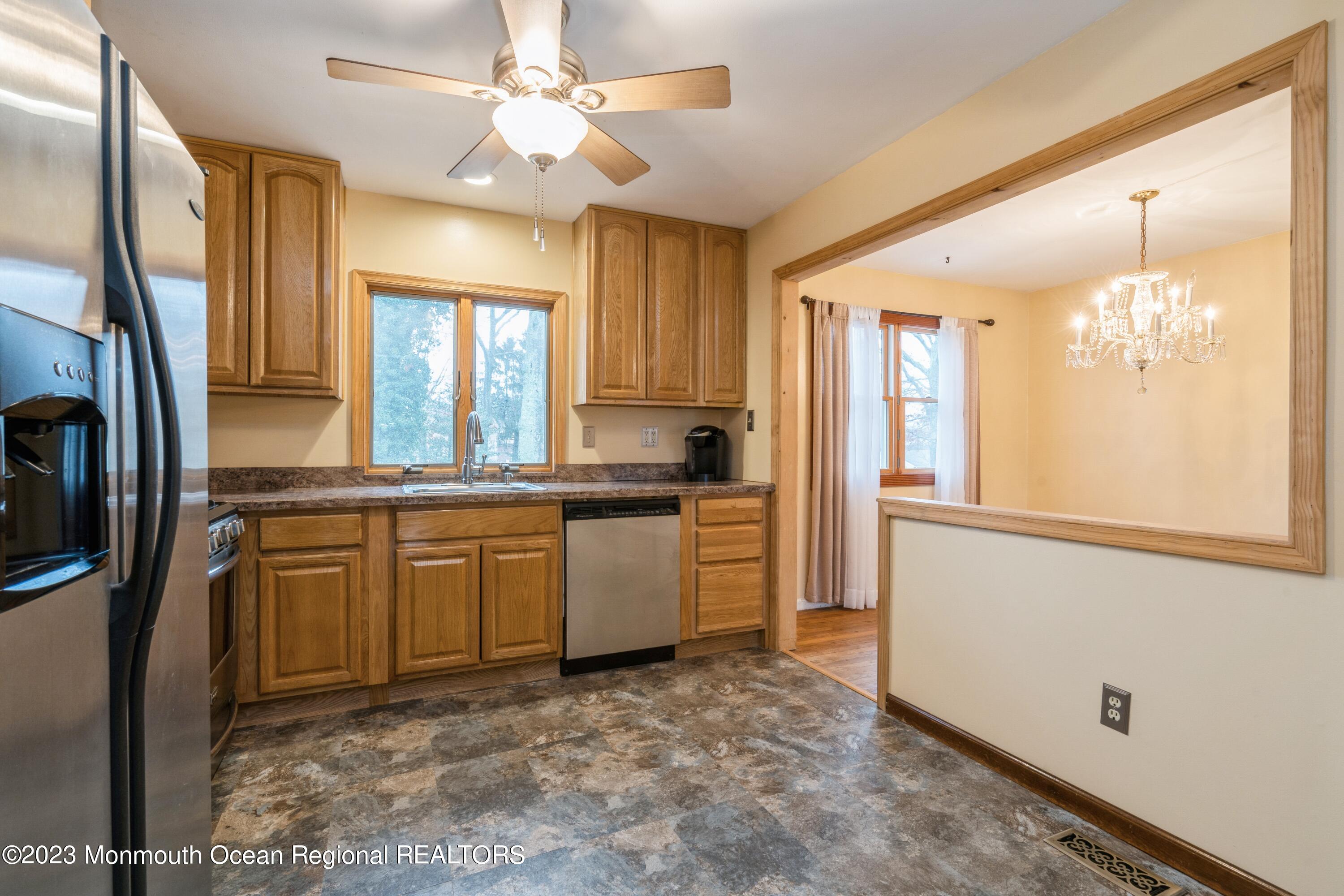 37 Pine Tree Drive Bayville, NJ 08721 - Photo 10 of 24 10_37PineTreeDr_2014_HiRes