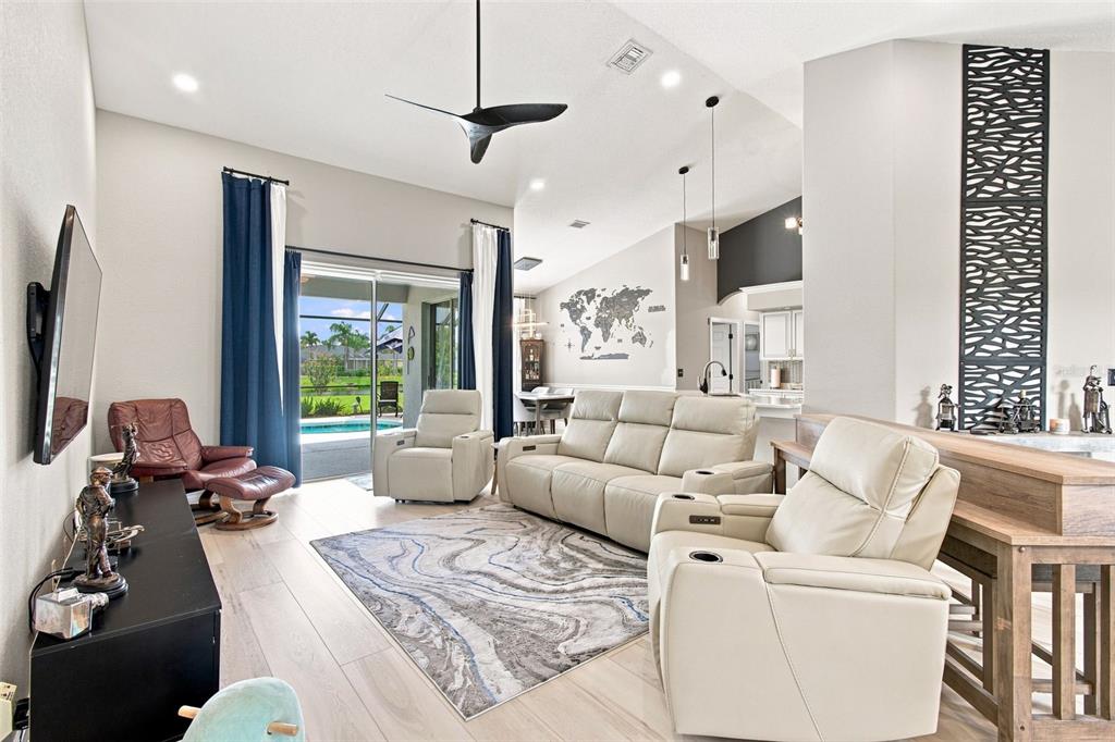 2700 Little Country Road Parrish, FL 34219 - Photo 6 of 49 Gallery Image 6