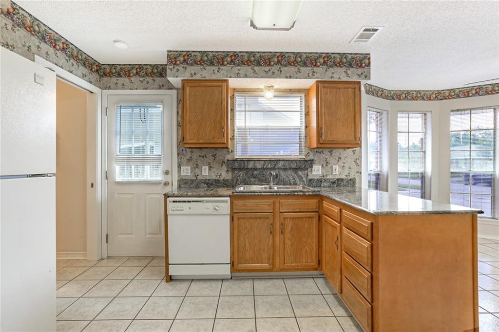 2524 Rue Jesann Marrero, LA 70072 - Photo 5 of 22 Gallery Image 5