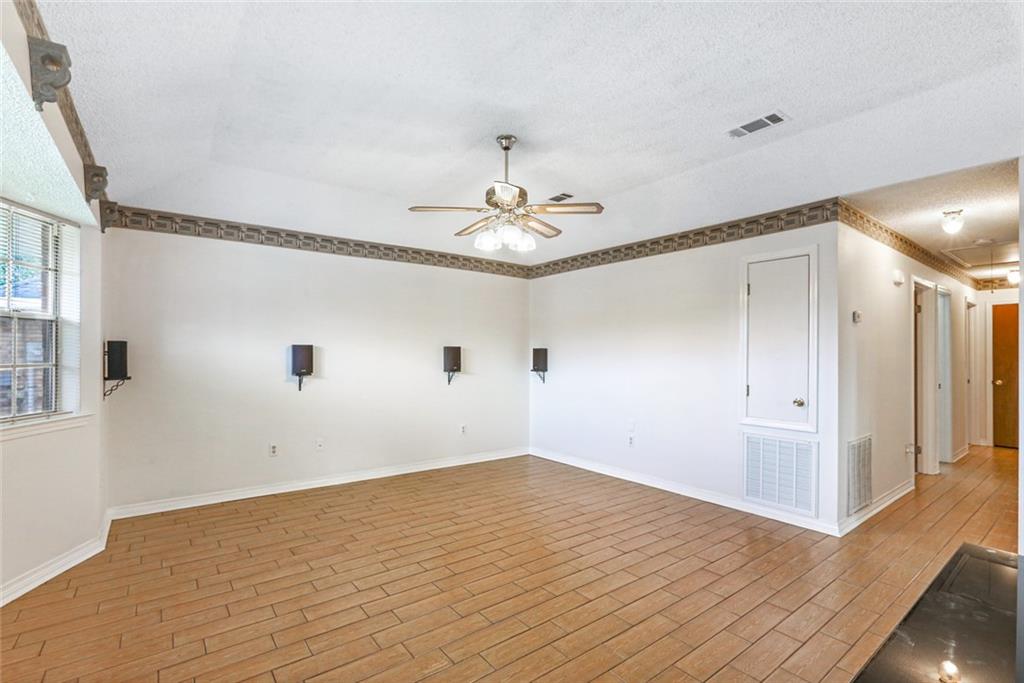 2524 Rue Jesann Marrero, LA 70072 - Photo 10 of 22 Gallery Image 10