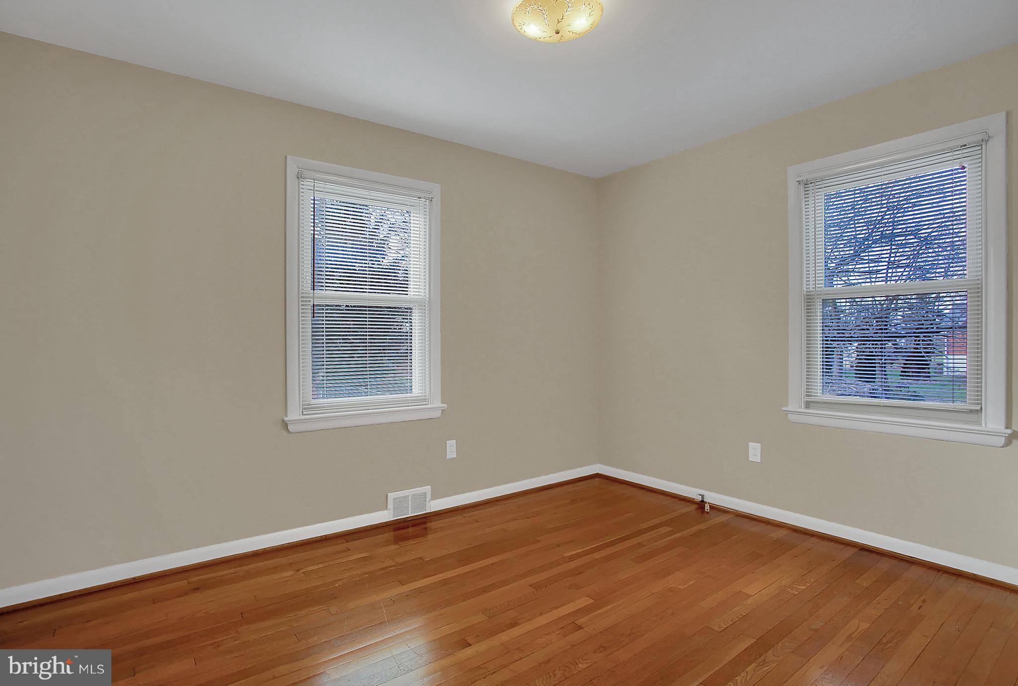 316 Dahlia Road Lancaster, PA 17602 - Photo 13 of 29 Bedroom 2
