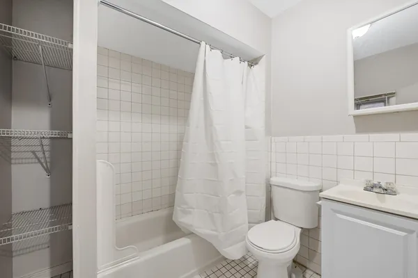 $1,800 | 2275 John F. Kennedy Boulevard, Unit 2, Jersey City, NJ 07304