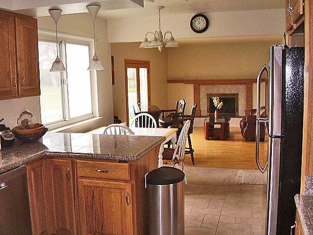 3300 Bluett Road Ann Arbor, MI 48105 - Photo 2 of 14