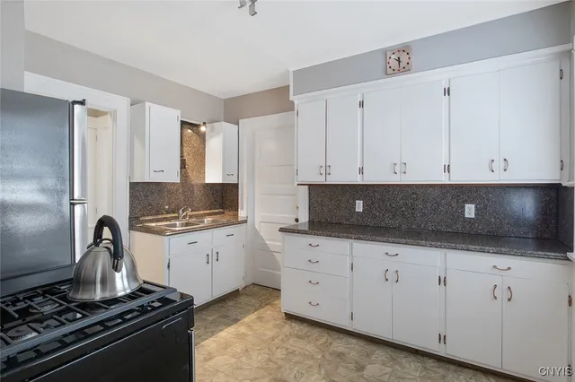 $1,950 | 965-67 Wadsworth Street, Unit 67, Syracuse, NY 13208