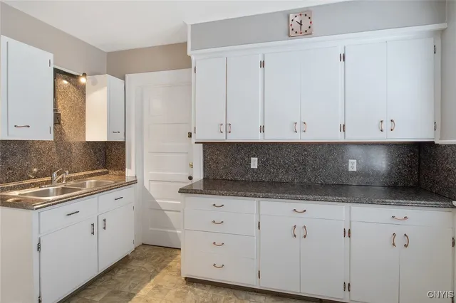 $1,950 | 965-67 Wadsworth Street, Unit 67, Syracuse, NY 13208