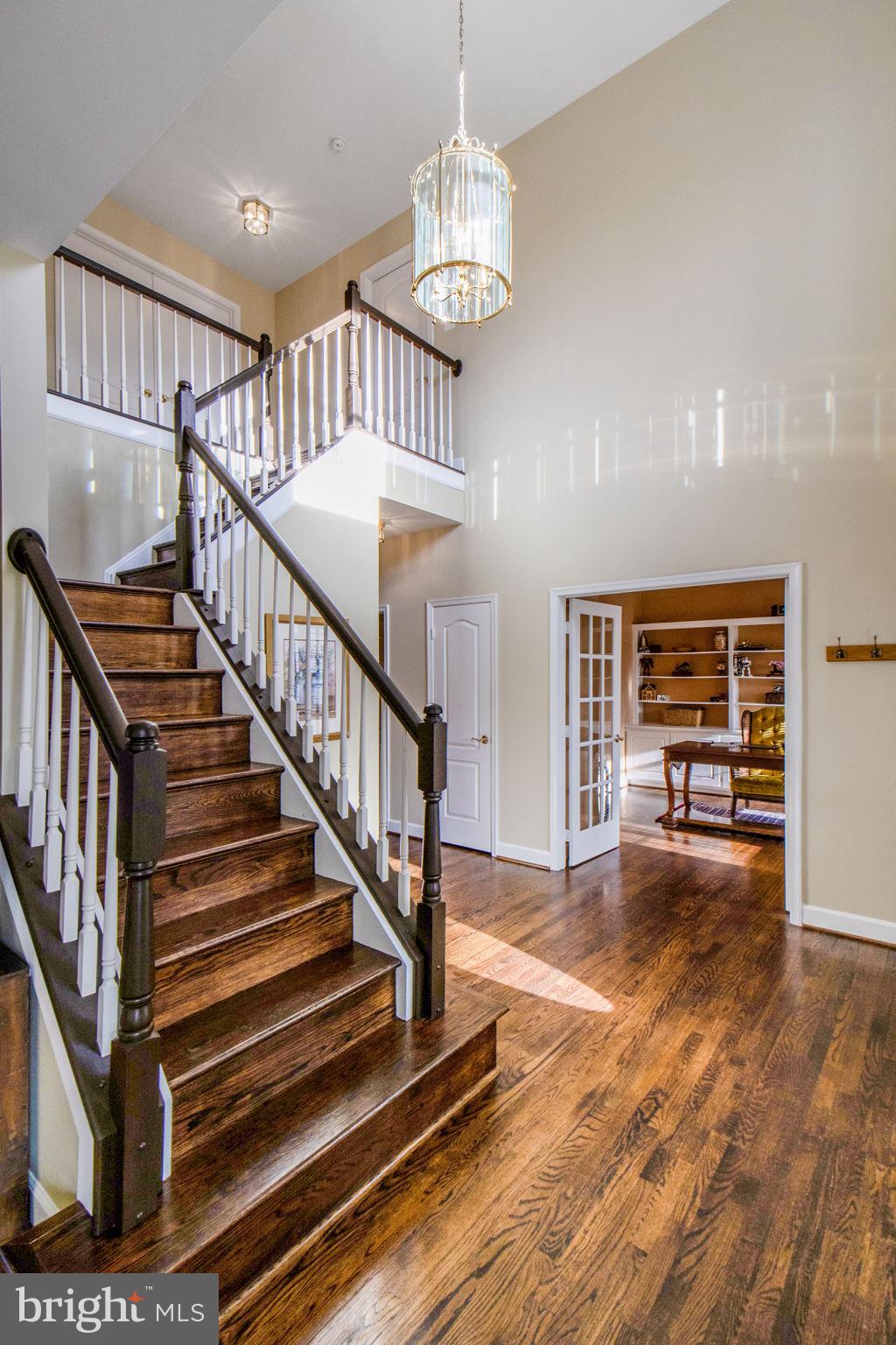 15434 Conrad Spring Road Boyds, MD 20841 - Photo 11 of 150 2 story entry foyer