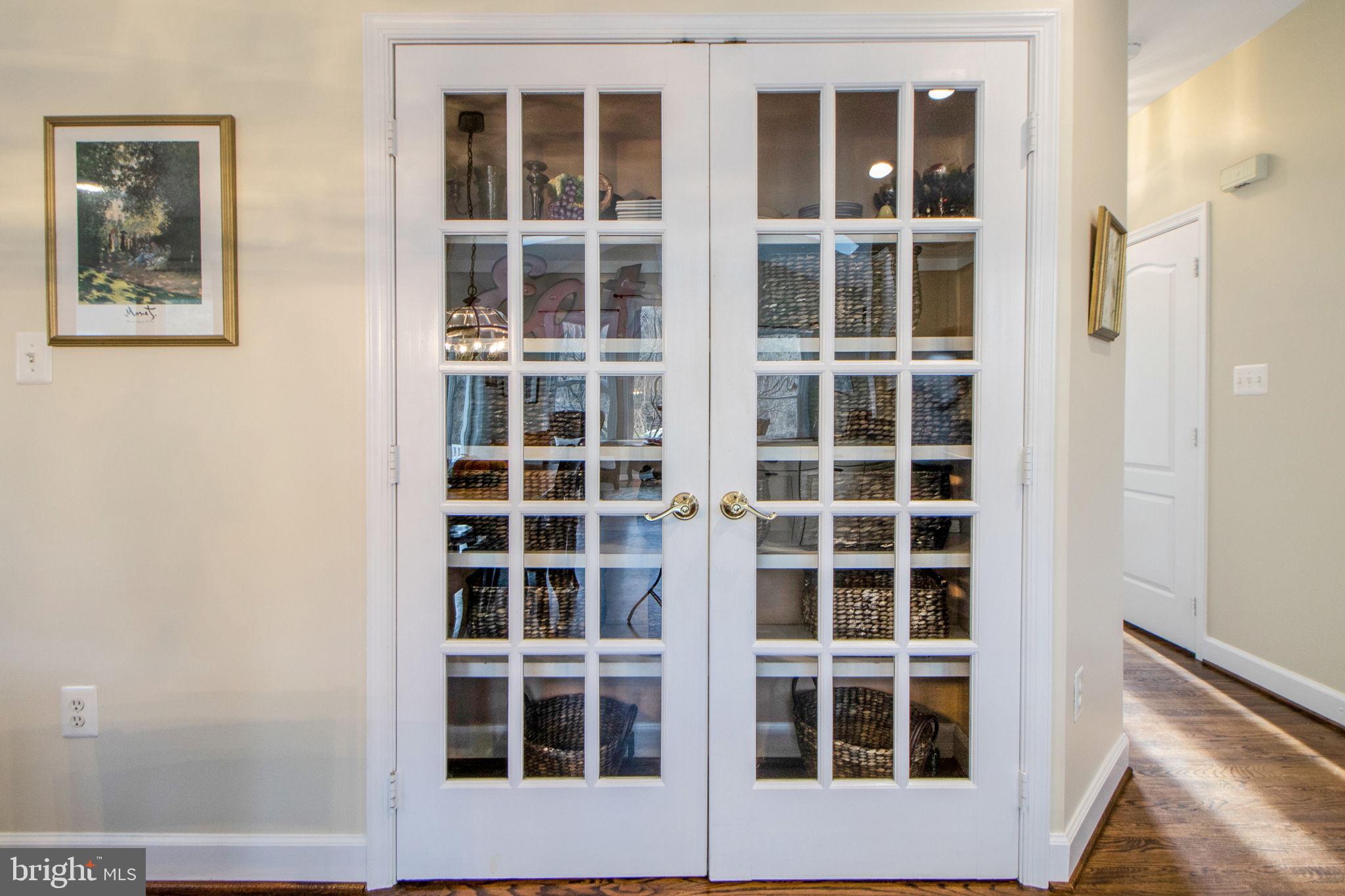 15434 Conrad Spring Road Boyds, MD 20841 - Photo 29 of 150 Kitchen Pantry