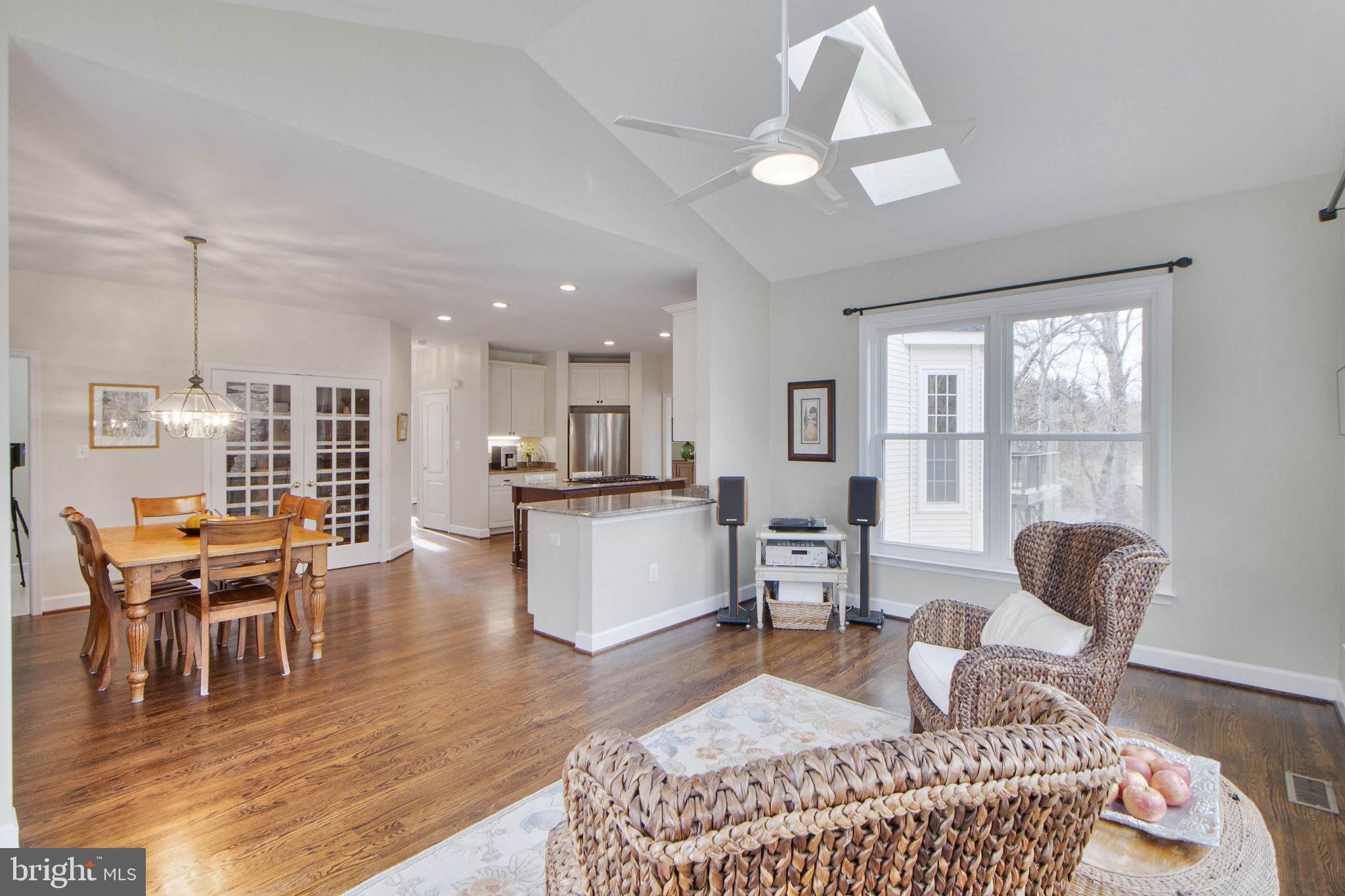 15434 Conrad Spring Road Boyds, MD 20841 - Photo 34 of 150 Sunroom looking into open kitchen