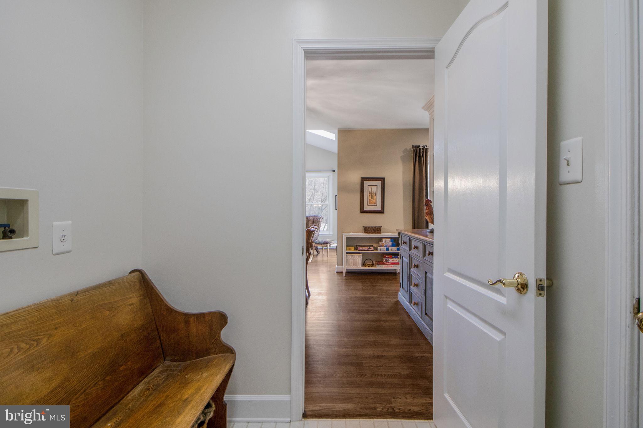 15434 Conrad Spring Road Boyds, MD 20841 - Photo 44 of 150 Main level mud room/Laundry room 1