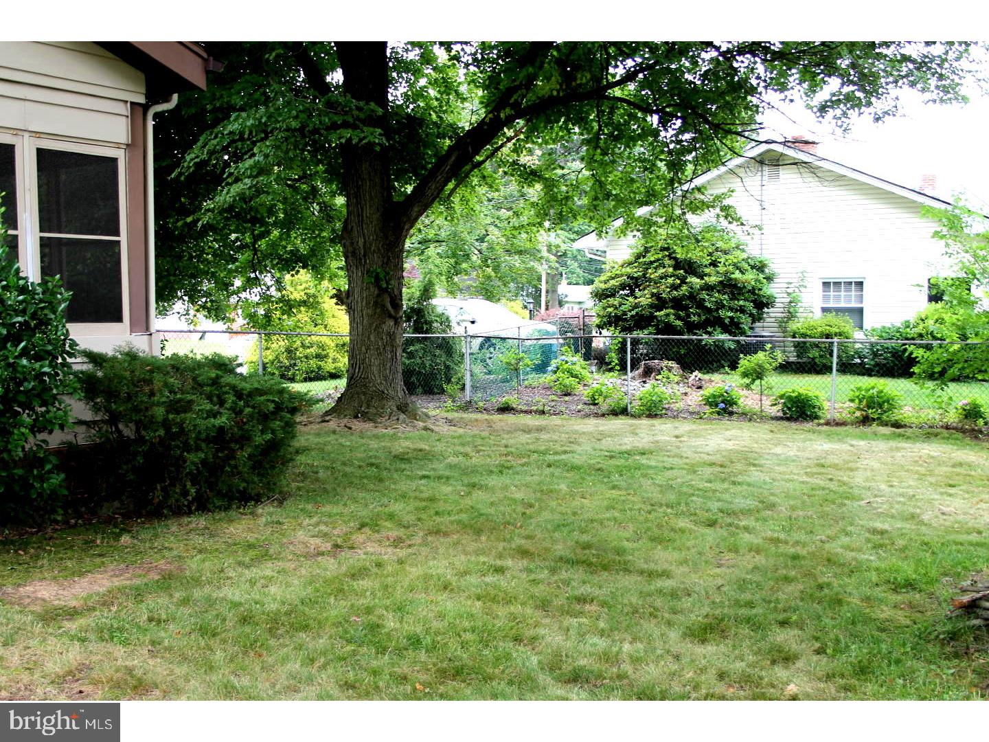 52 Rockland Road Ewing, NJ 08638 - Photo 12 of 13 Back Yard
