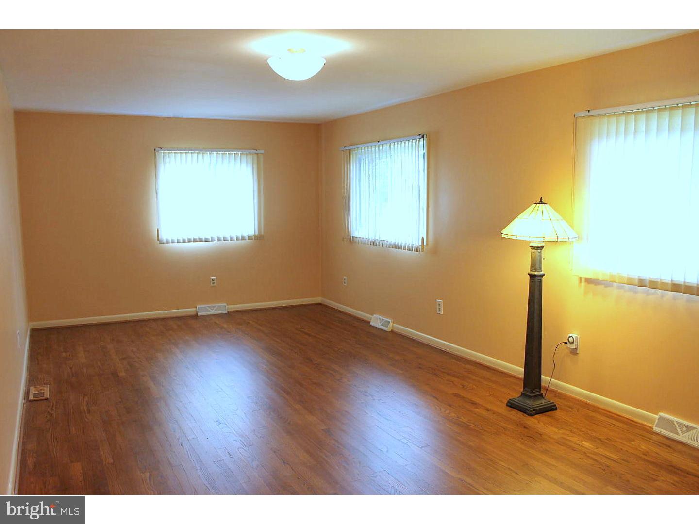 52 Rockland Road Ewing, NJ 08638 - Photo 7 of 13 Family Room