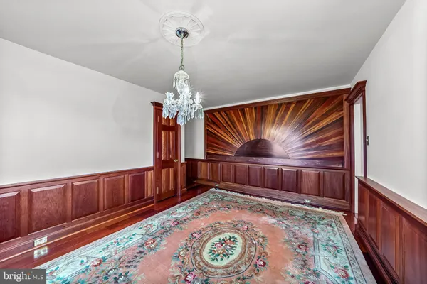 $1,150,000 | 1522 Evergreen Lane, Berwyn, PA 19312