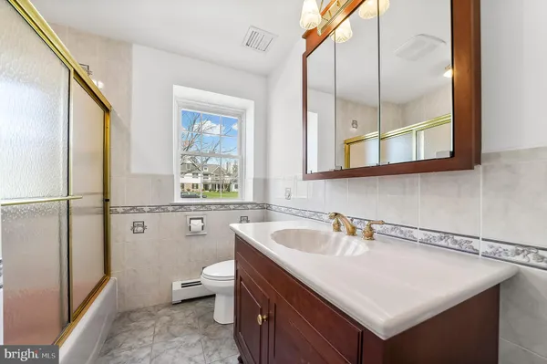 $1,150,000 | 1522 Evergreen Lane, Berwyn, PA 19312
