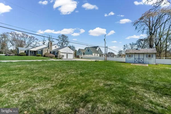 $1,150,000 | 1522 Evergreen Lane, Berwyn, PA 19312