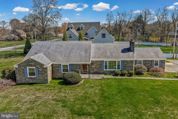 $1,150,000 | 1522 Evergreen Lane, Berwyn, PA 19312