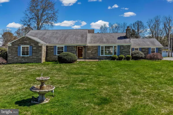 $1,150,000 | 1522 Evergreen Lane, Berwyn, PA 19312