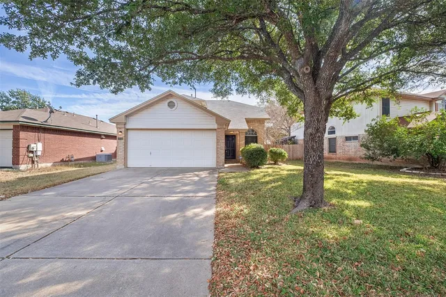 $1,950 | 1725 Zydeco Drive, Round Rock, TX 78664