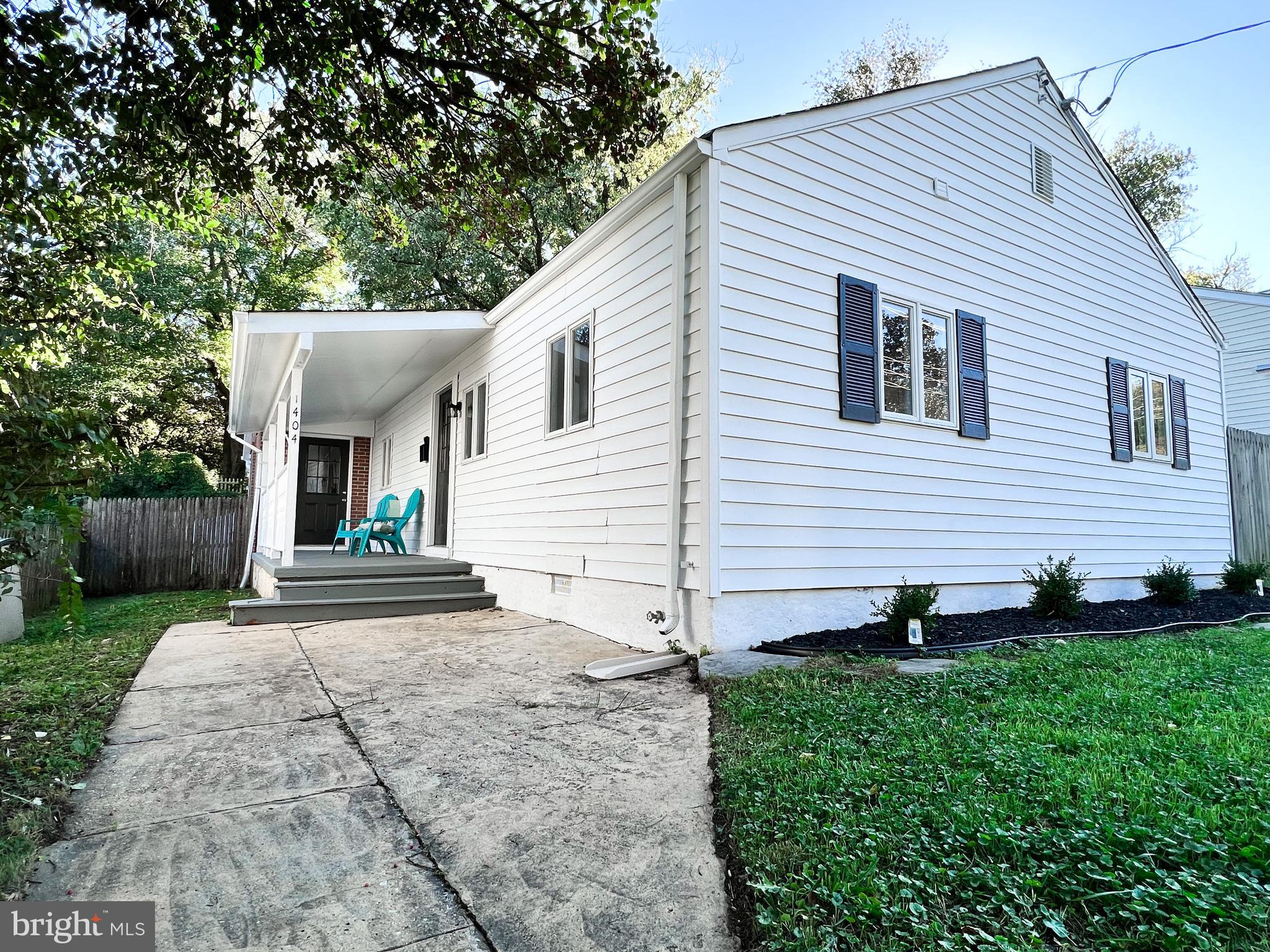 1404 Gleason Street Silver Spring, MD 20902 - Photo 1 of 29 Entrance