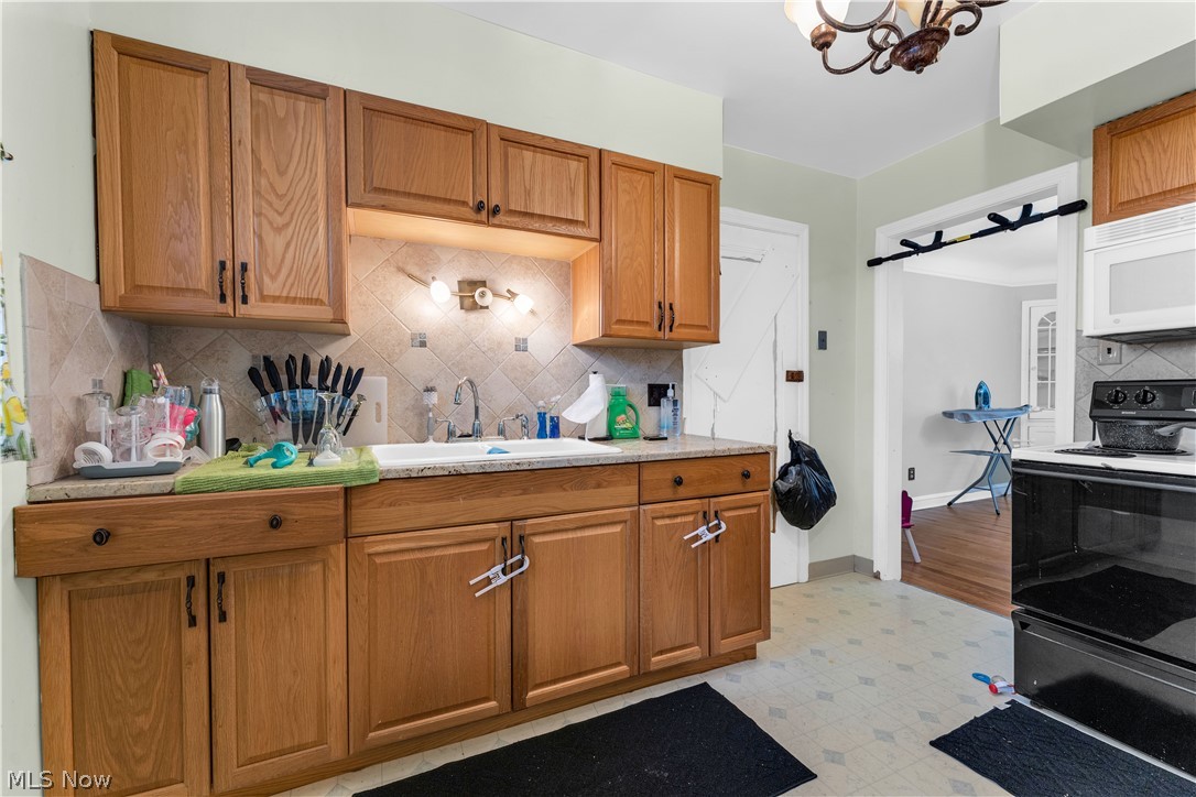 1507 Sherbrook Road South Euclid, OH 44121 - Photo 23 of 35