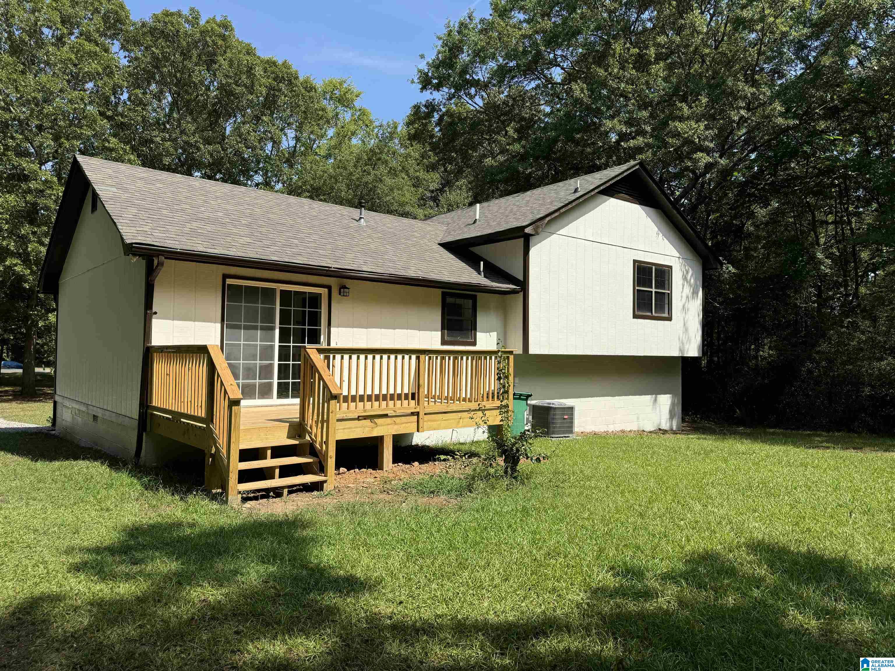 1040 Cove Shocco Road Talladega, AL 35160 - Photo 12 of 46