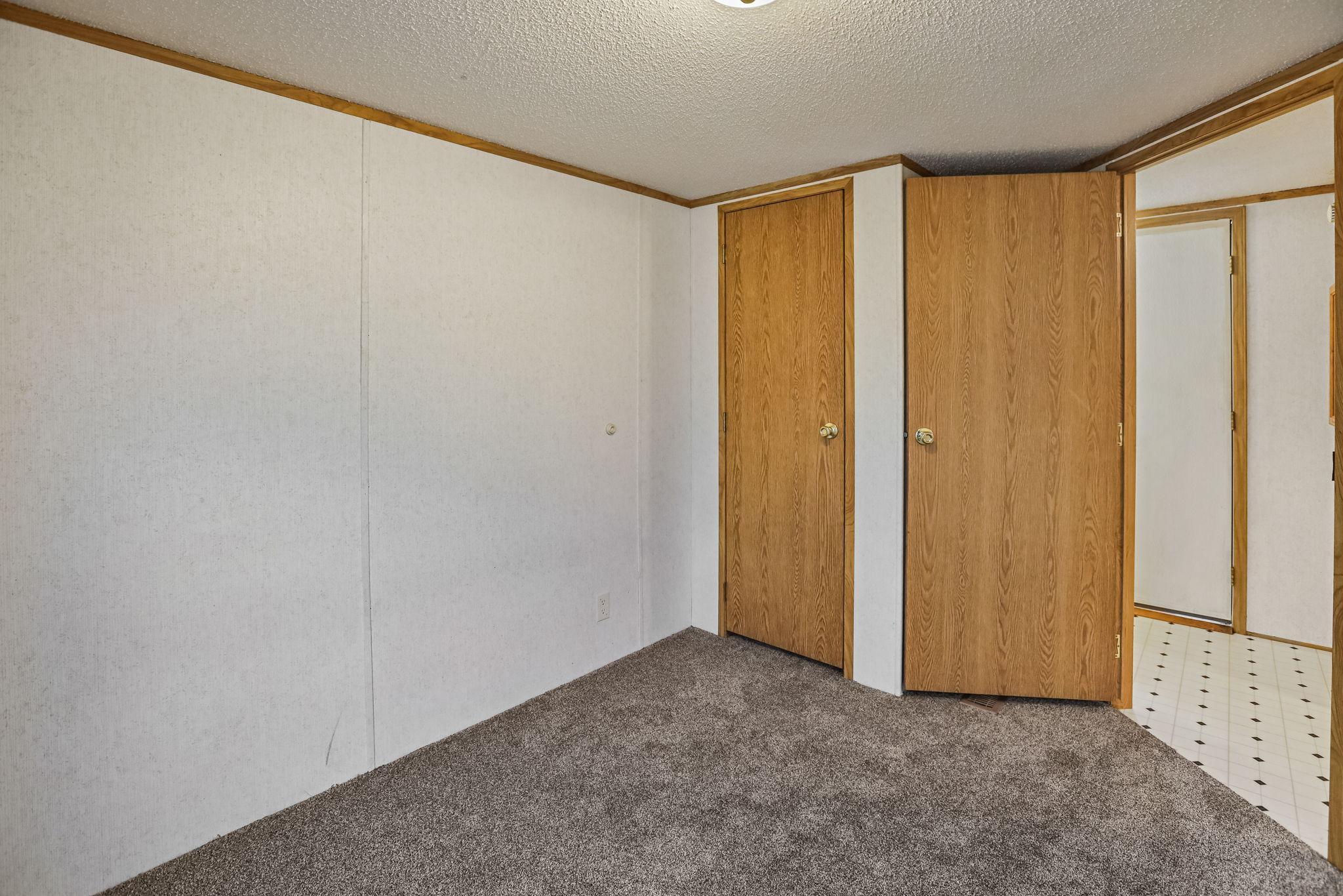 405 Edgar Place Faribault, MN 55021 - Photo 13 of 28