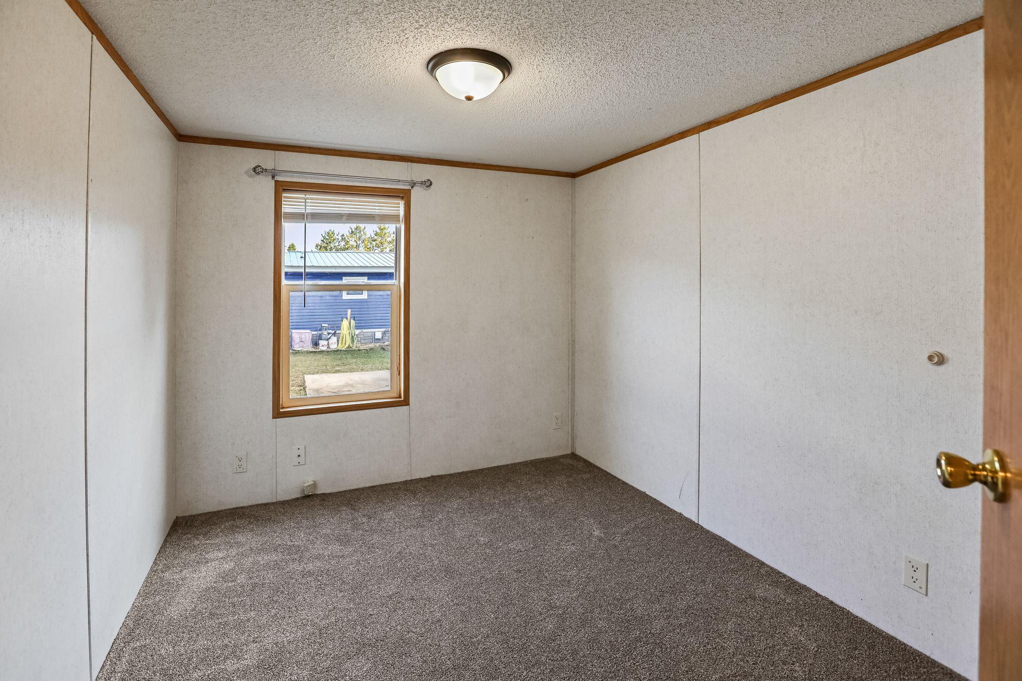 405 Edgar Place Faribault, MN 55021 - Photo 14 of 28