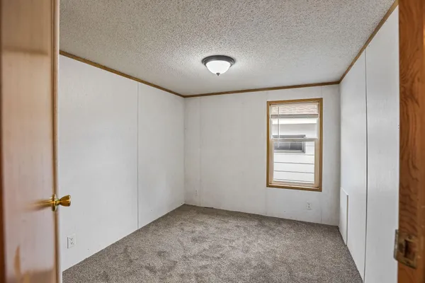 $174,900 | 405 Edgar Place, Faribault, MN 55021