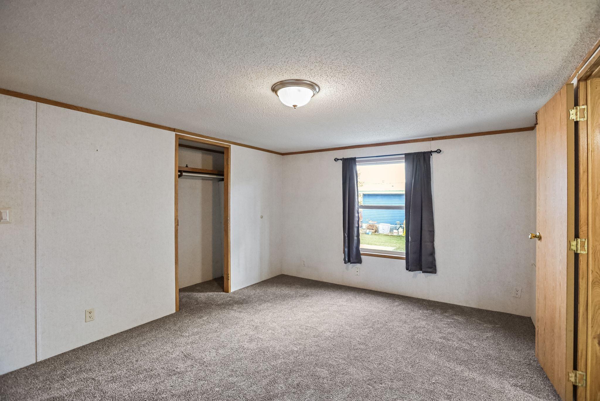 405 Edgar Place Faribault, MN 55021 - Photo 17 of 28