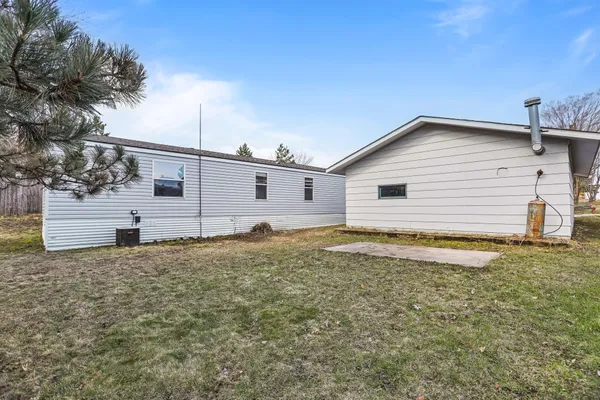 $174,900 | 405 Edgar Place, Faribault, MN 55021