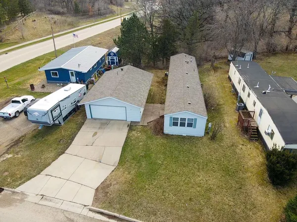 $174,900 | 405 Edgar Place, Faribault, MN 55021