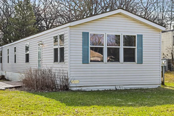 $174,900 | 405 Edgar Place, Faribault, MN 55021