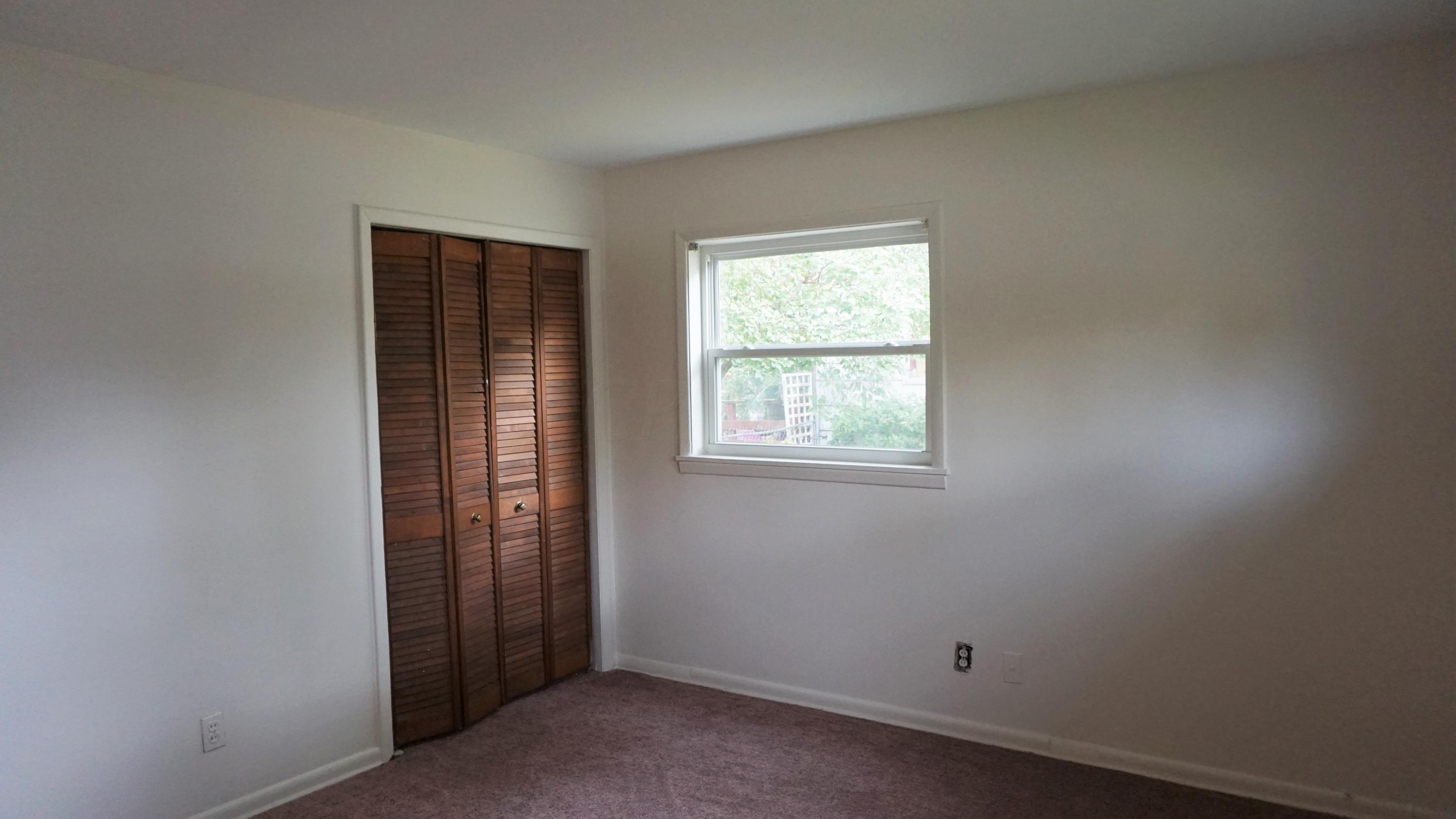 950 Afton Road Columbus, OH 43221 - Photo 4 of 10 Gallery Image 4