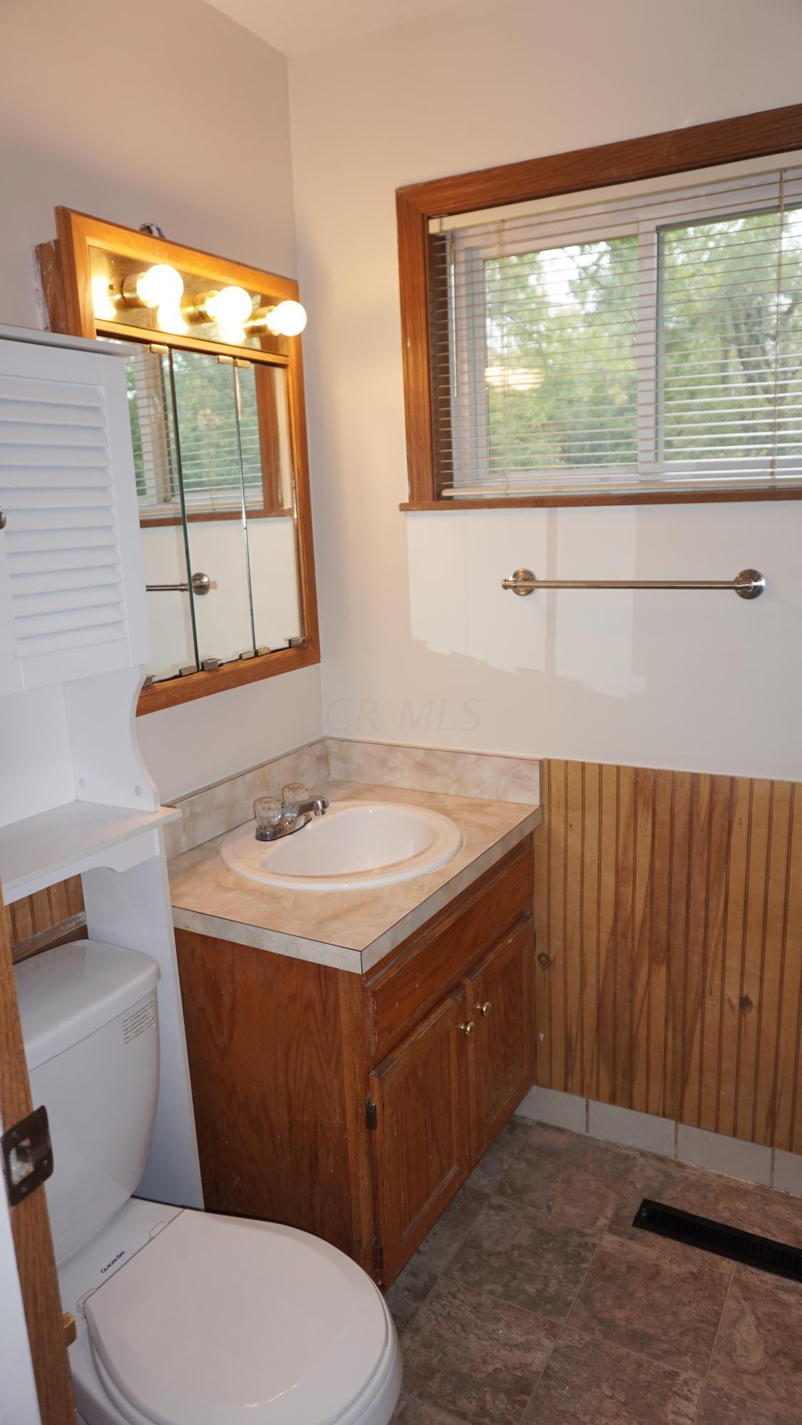 950 Afton Road Columbus, OH 43221 - Photo 5 of 10 Gallery Image 5