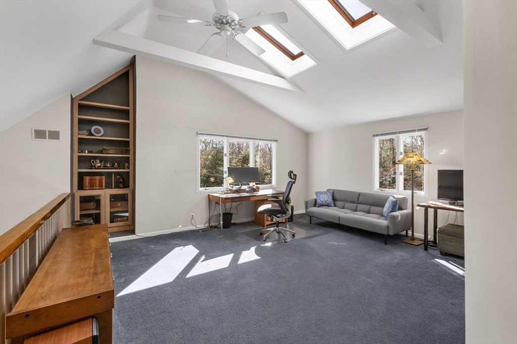 17 Claus Way Barnstable, MA 02648 - Photo 17 of 38 Gallery Image 17